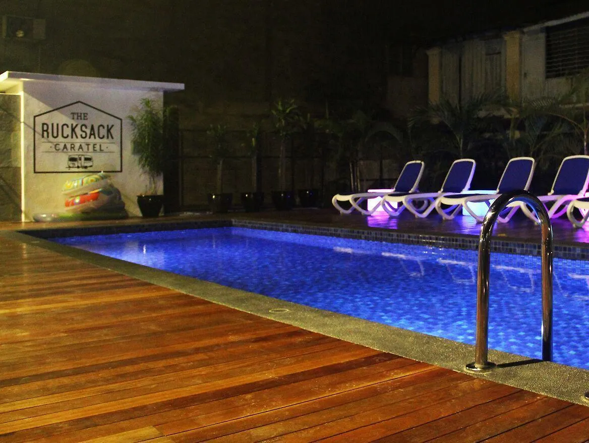 Rucksack Inn Premium Melaka מלון